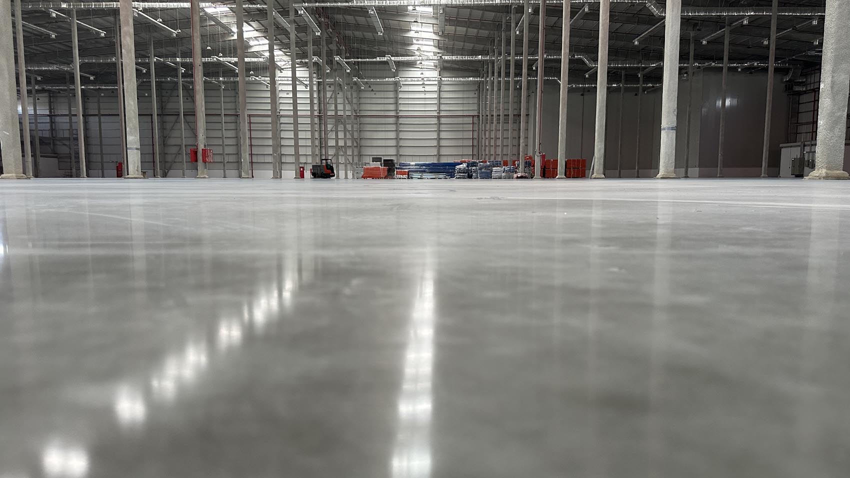 Planetary Diamond Ground and Polished Industrial Concrete Floor